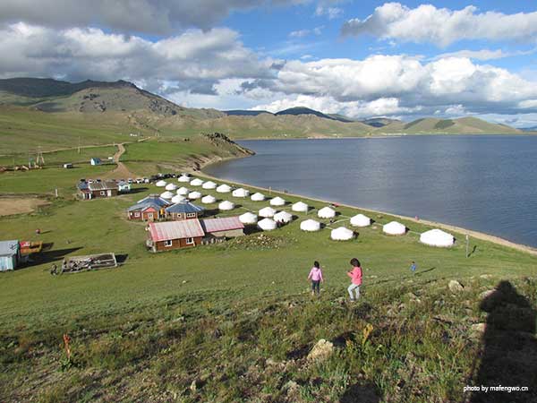 Terkhiin Tsagaan Lake